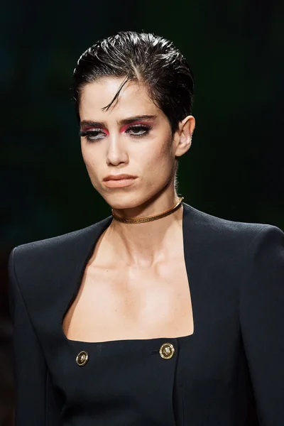 Look 7